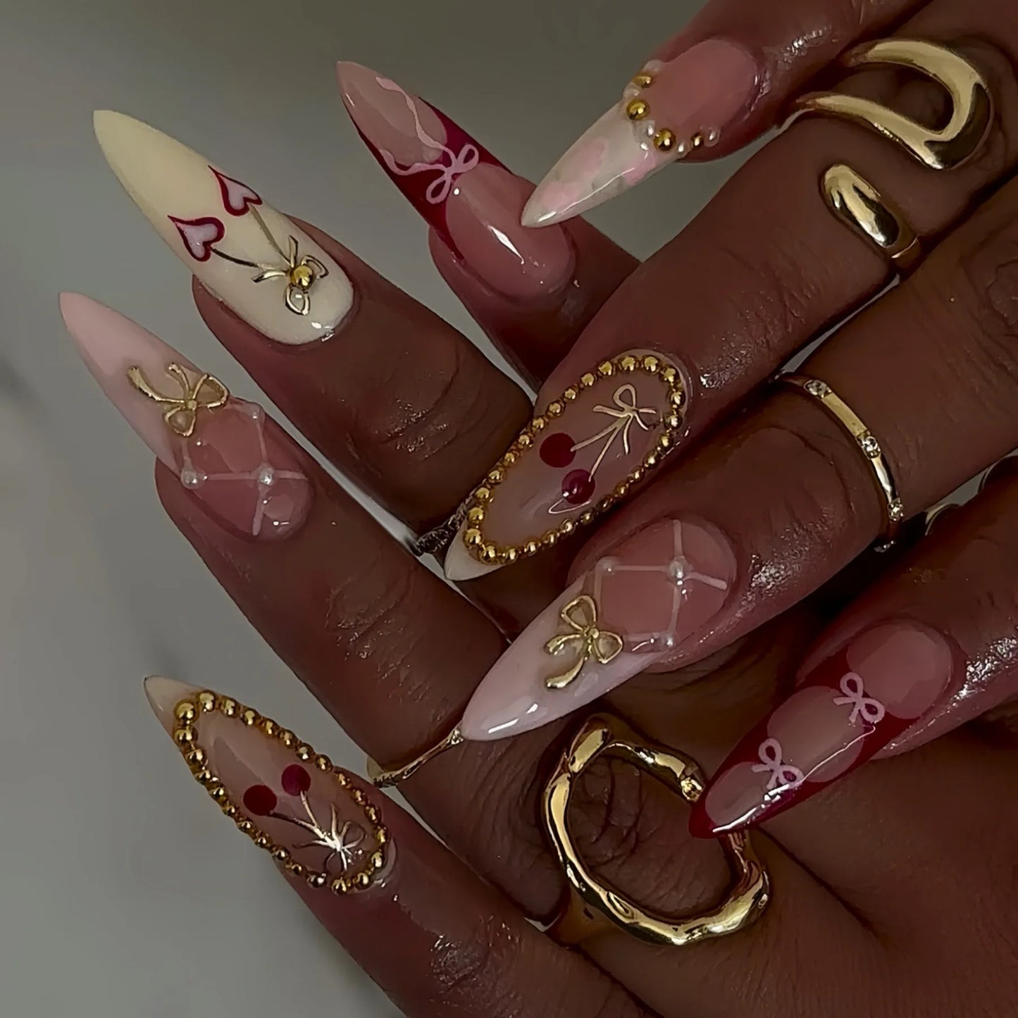 24Pcs Press on Nails, Silver Bow with Diamond with Glue Almond Nail Set