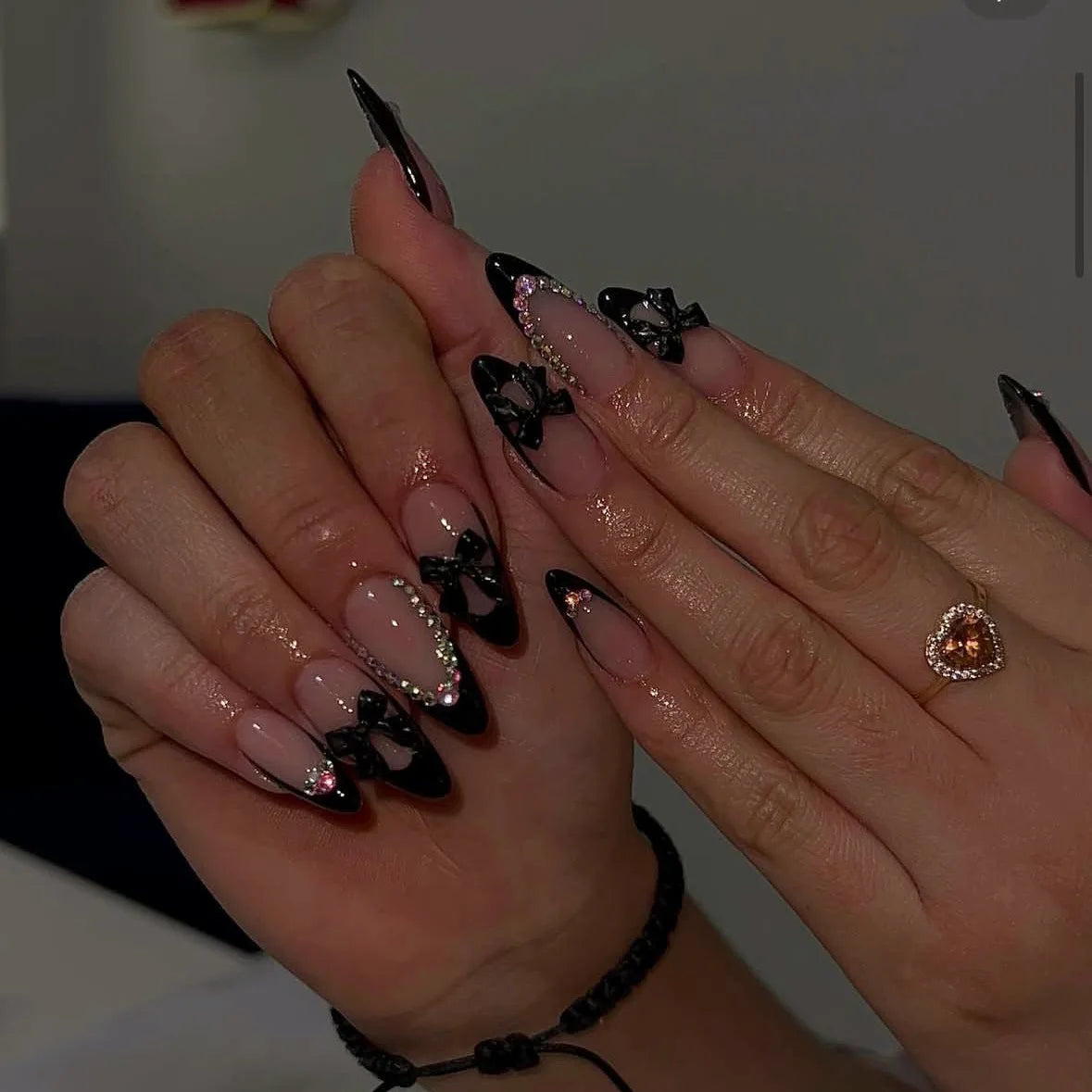 24Pcs Press on Nails, Silver Bow with Diamond with Glue Almond Nail Set