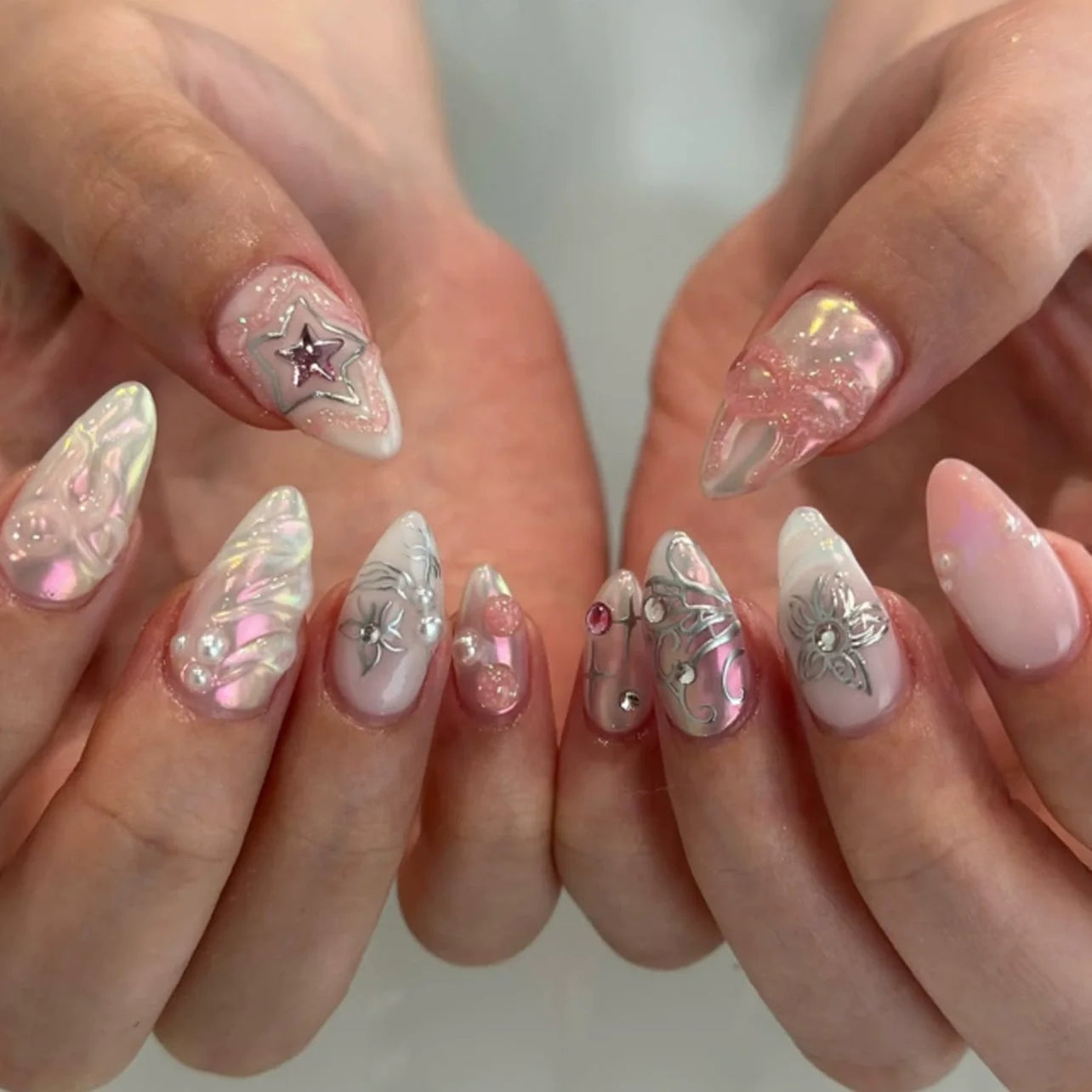 24Pcs Press on Nails, Silver Bow with Diamond with Glue Almond Nail Set