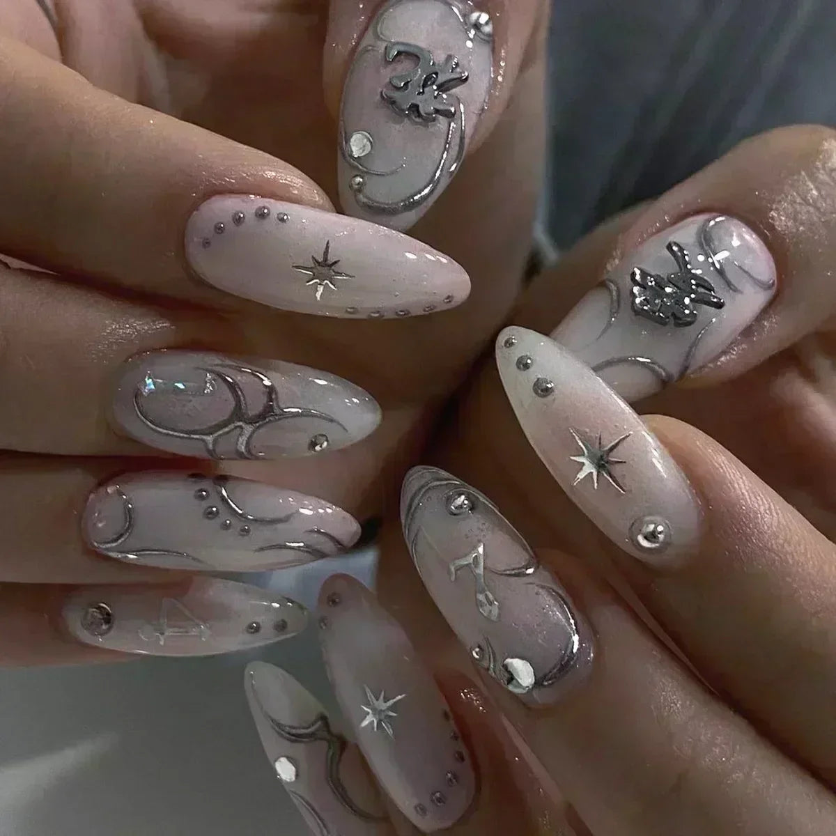 24Pcs Press on Nails, Silver Bow with Diamond with Glue Almond Nail Set