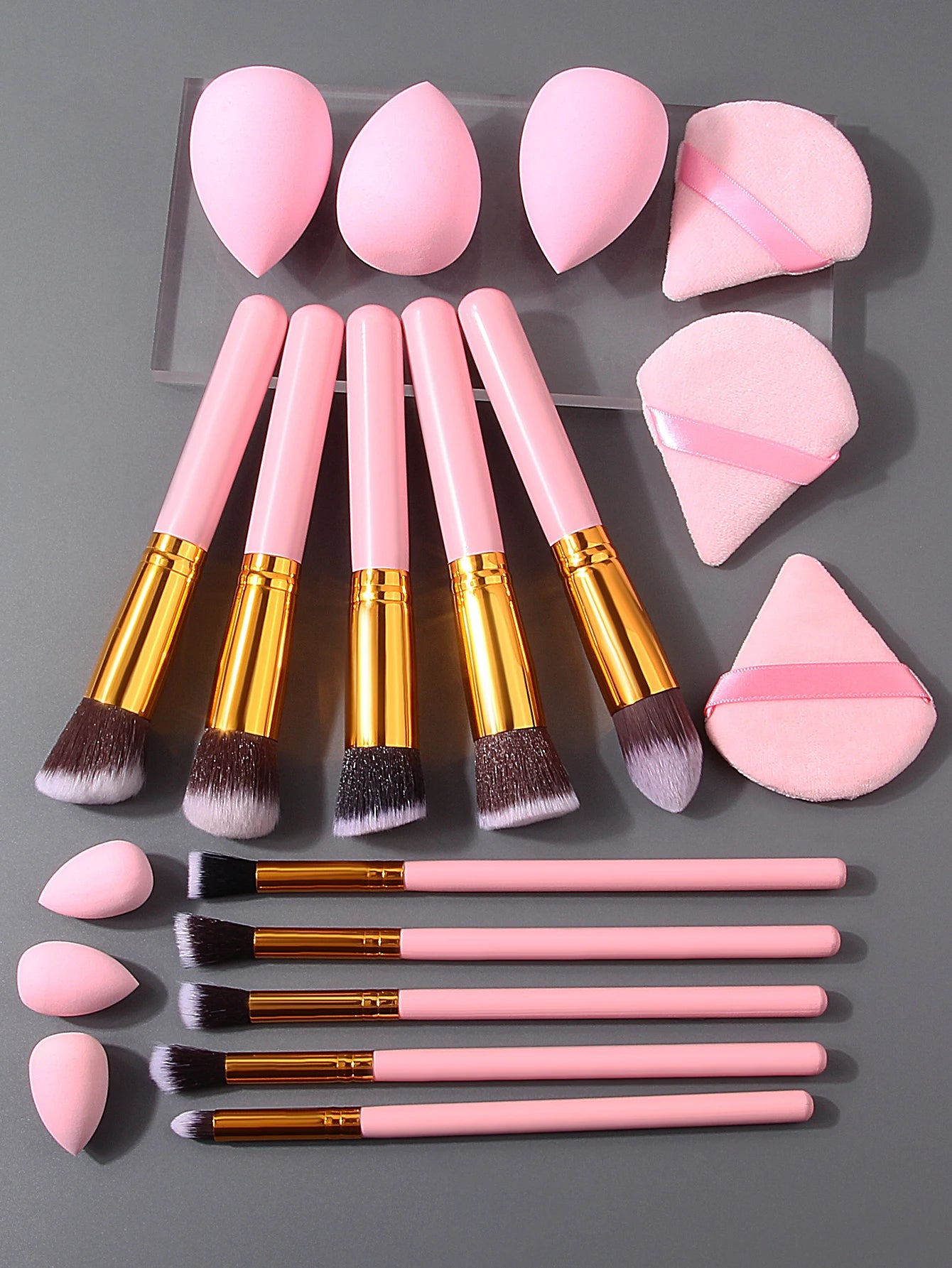 19 sets of pink makeup tools with high appearance standards