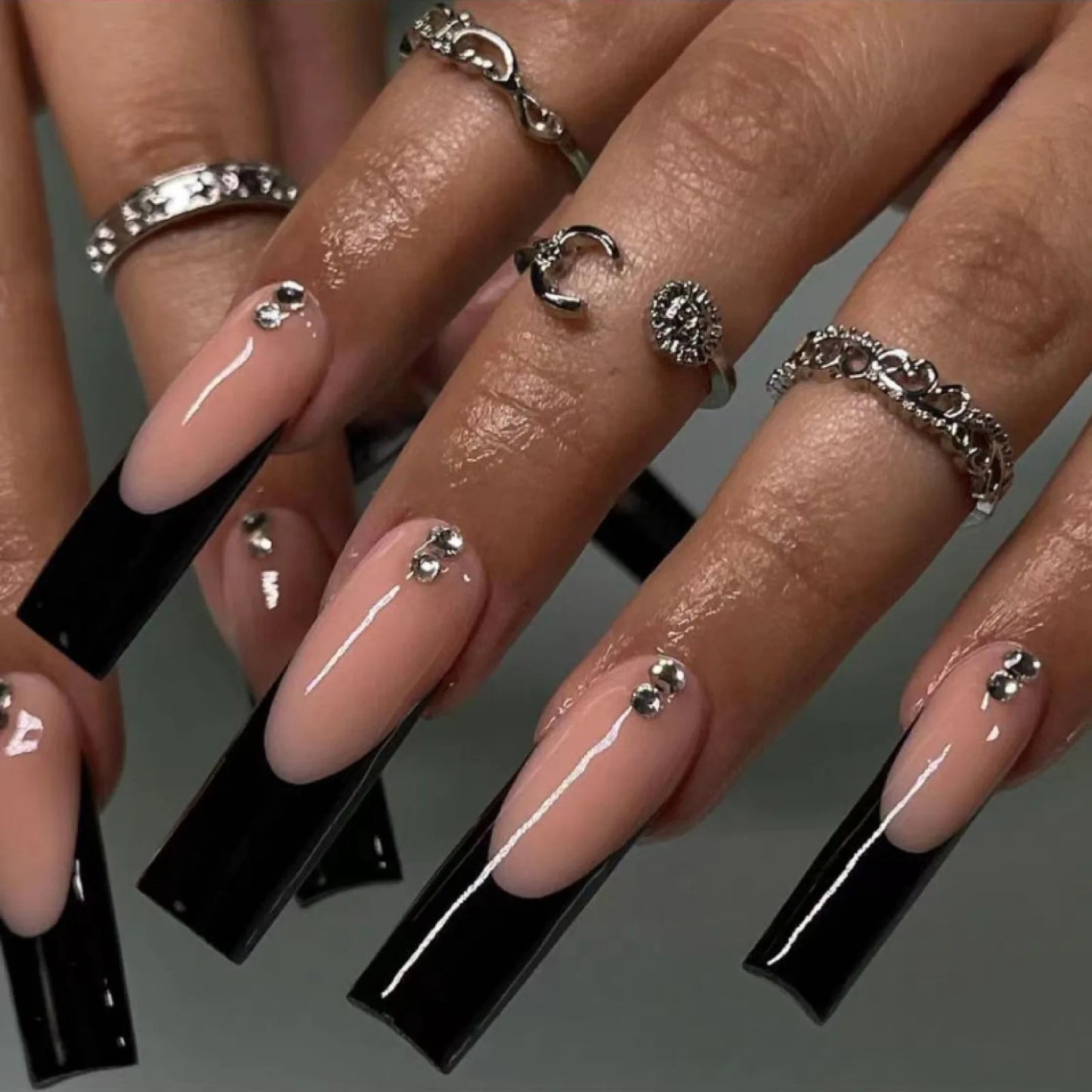 24Pcs Artificial Finger Nails