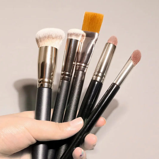 Top Large Eyeshadow Contour Brush Cosmetic Brush