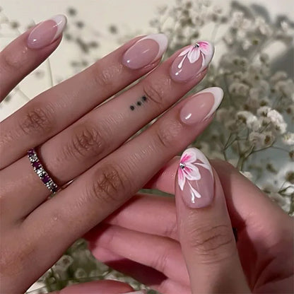 24pcs White Flower Press on Nail Tips