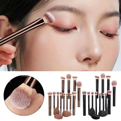 Makeup Brush Set 12 Pcs Everyday Essentials Makeup Brush Set